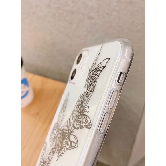 Black Butterfly Clear iPhone 11 Pro Max Case 🖤 - Picture 4 of 17